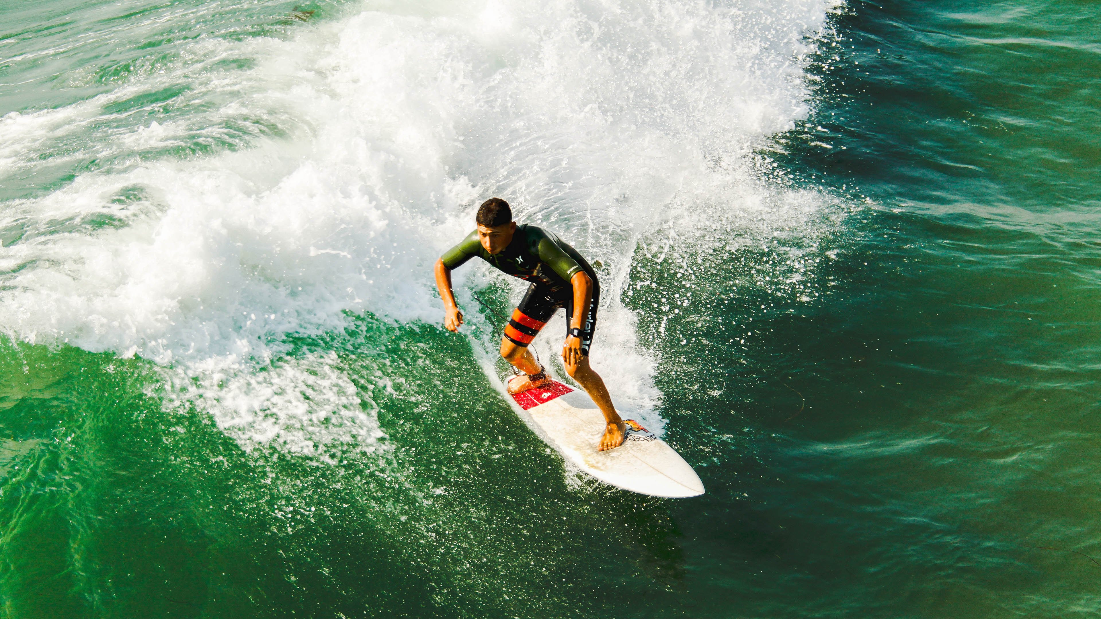 “青少年足球科技创新大赛引领行业潮流”，青少年足球赛事