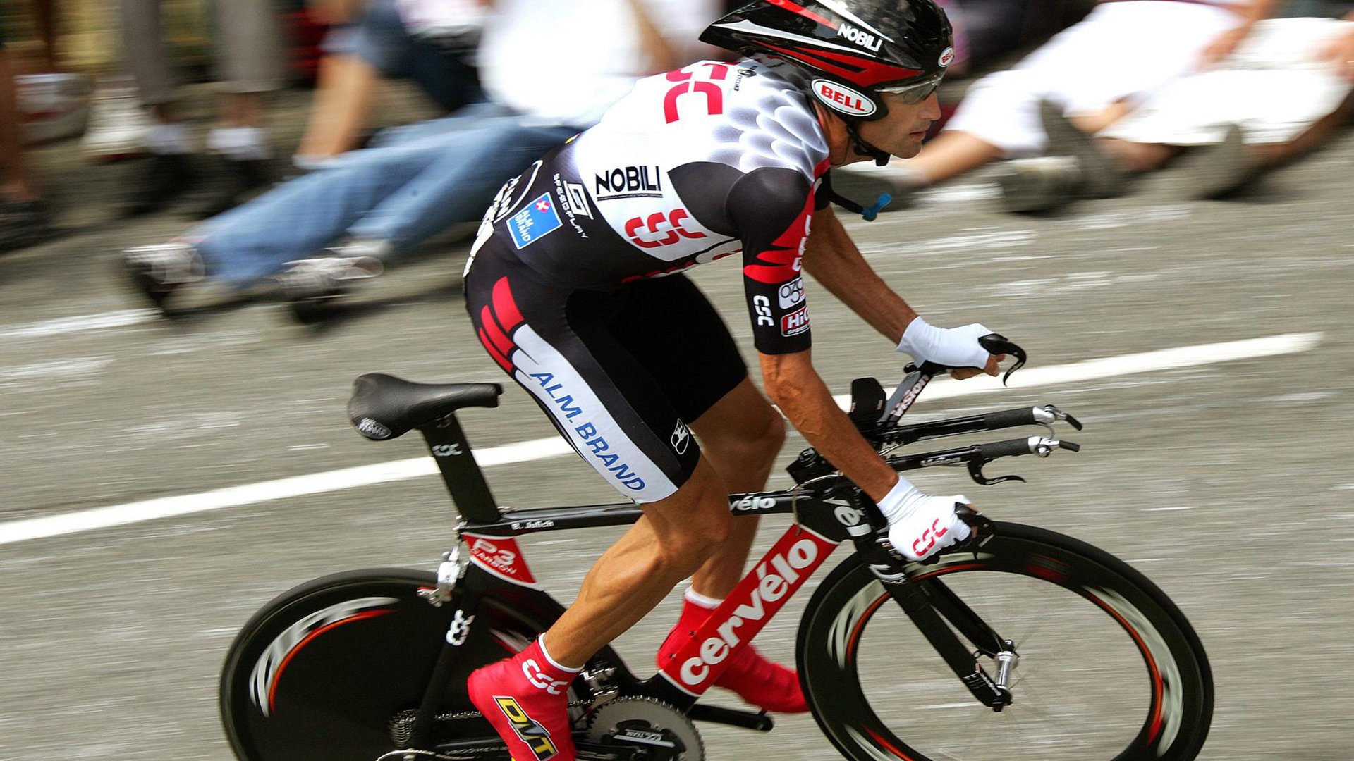 开云体育官方网站登陆-超高强度训练：运动员如何避免受伤？，运动员怎样预防伤病